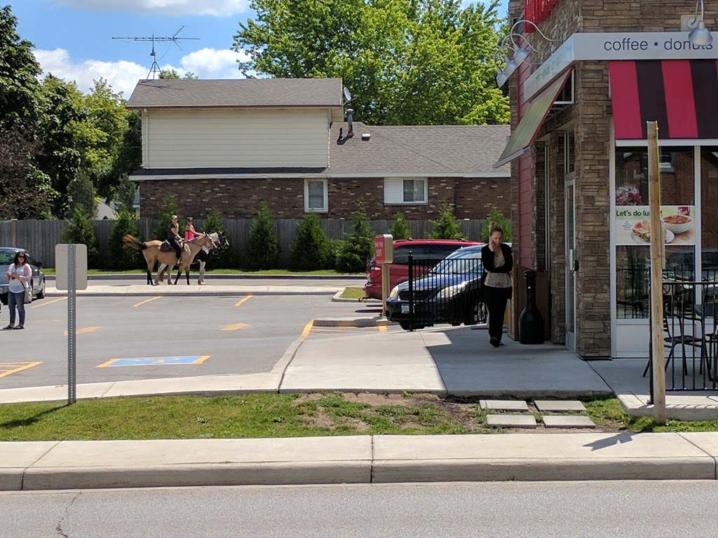 Tim Hortons | 118 Queen St, Harrow, ON N0R 1G0, Canada | Phone: (519) 738-0054