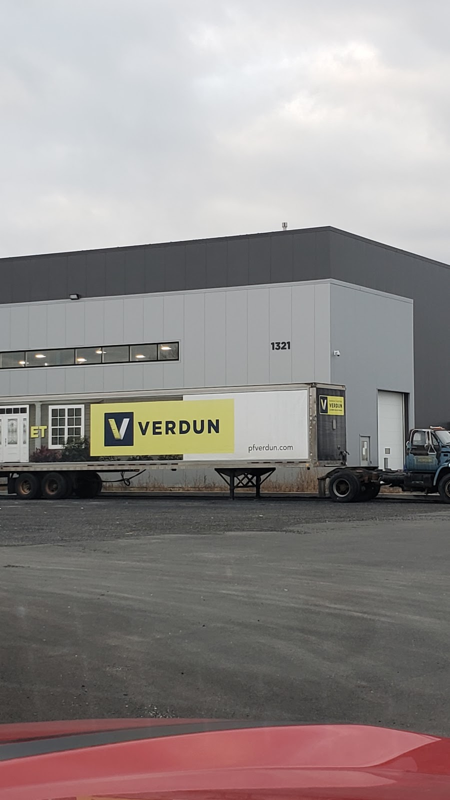 Portes Et Fenêtres Verdun | 1321 Rue Marie-Victorin, Saint-Bruno-de-Montarville, QC J3V 6B7, Canada | Phone: (450) 441-0472