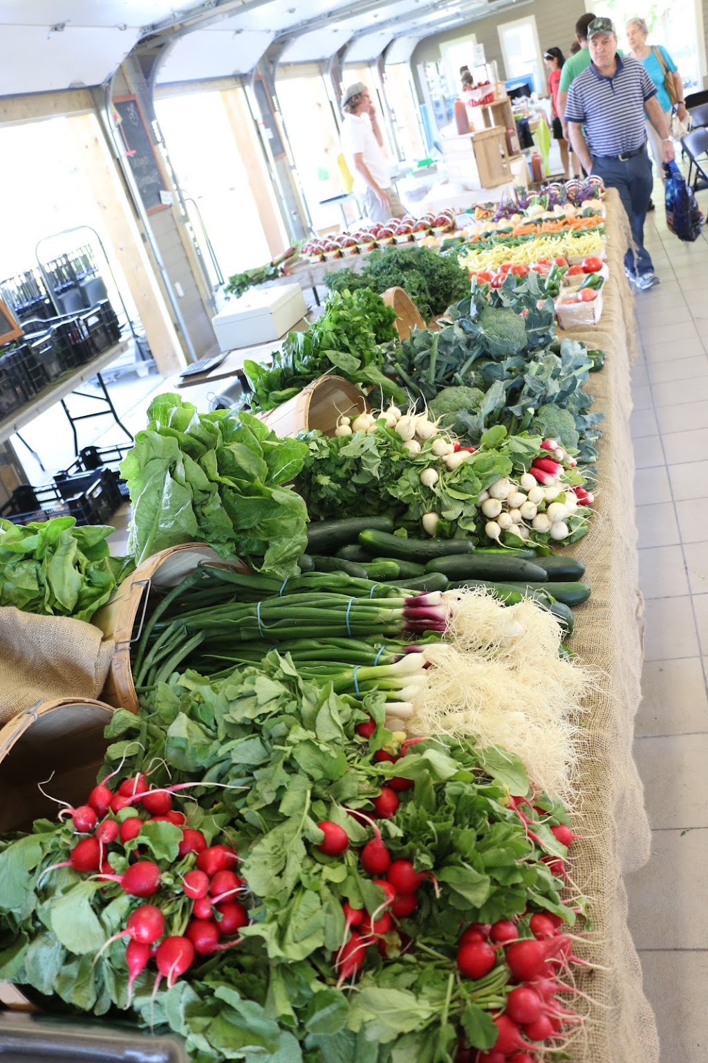 Marché Public de Farnham | 313 Rue de lHotel-de-Ville, Farnham, QC J2N 2H1, Canada | Phone: (450) 293-3326