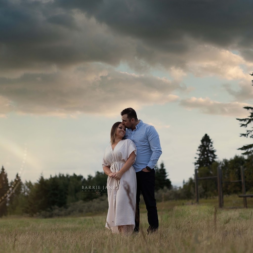 Barrie Jane Photography | 5206 Wolf Creek Dr Unit 1, Lacombe, AB T4L 2G6, Canada | Phone: (403) 357-4400