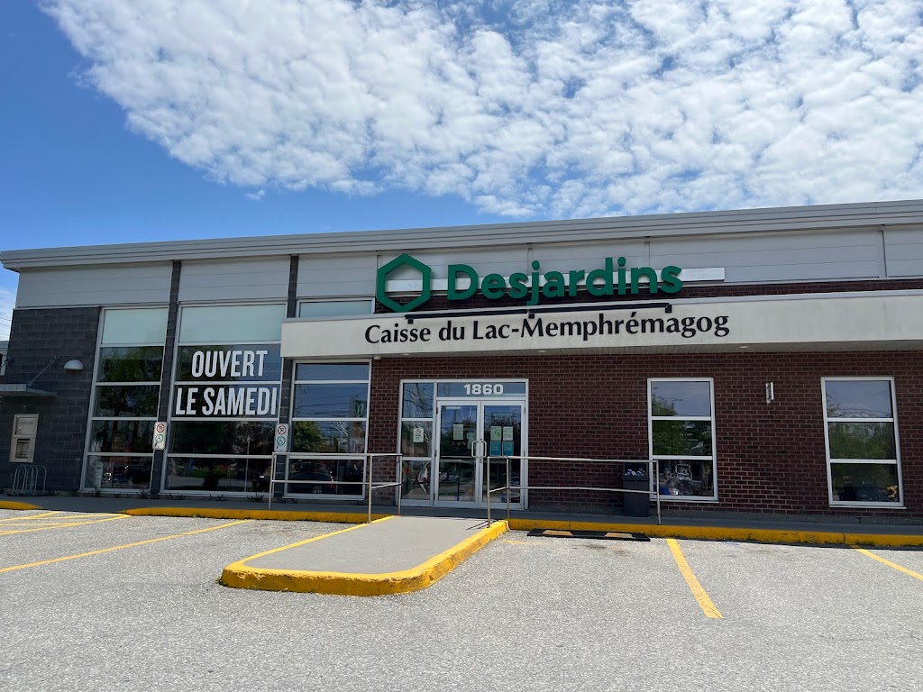 Centre de services Desjardins de Magog | 1860 Rue Sherbrooke, Magog, QC J1X 2T3, Canada | Phone: (819) 843-3328