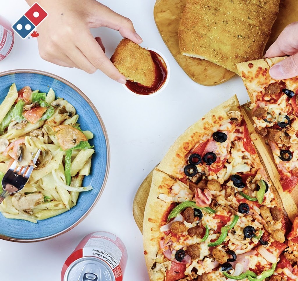 Dominos | 1353 McPhillips St, Winnipeg, MB R2X 3A6, Canada | Phone: (204) 987-5552