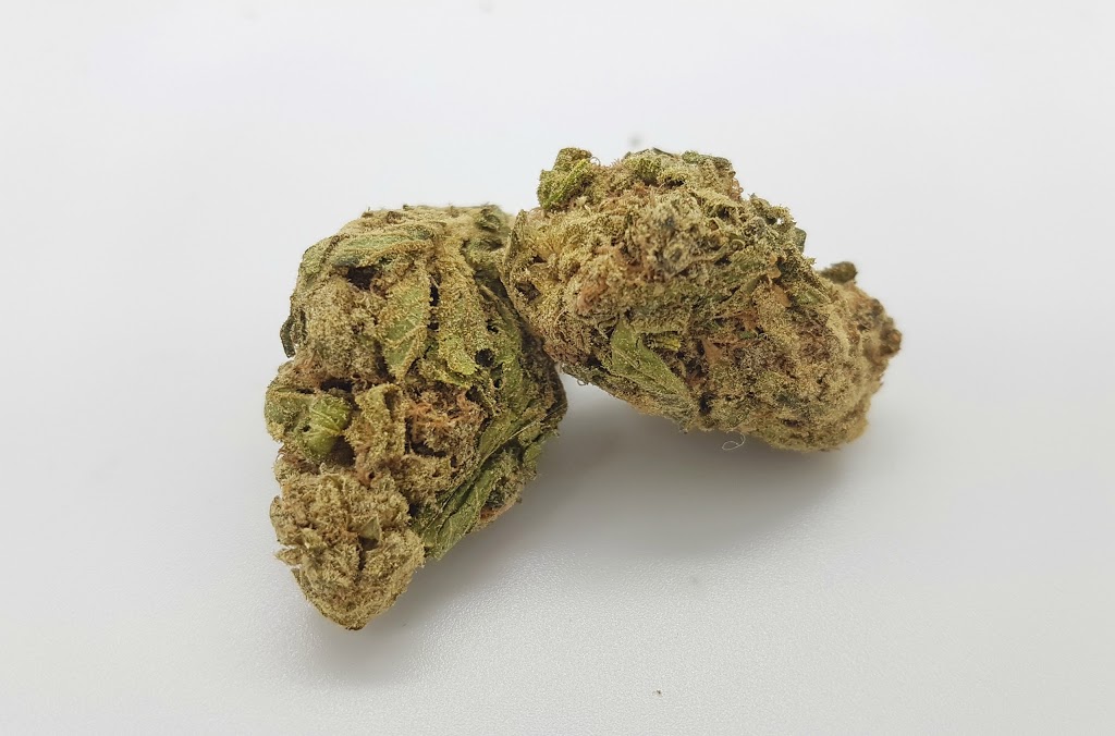 Candelivery Online Dispensary | 125 The Queensway #15363, Etobicoke, ON M8Y 0B4, Canada | Phone: (647) 631-1704