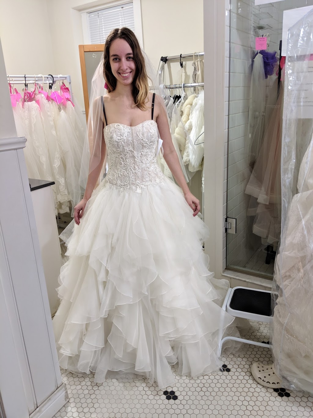 The Brides Project | 431 Broadview Ave, Toronto, ON M4K 2N2, Canada | Phone: (416) 469-6777