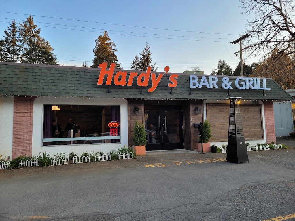 Hardys Bar & Grill | 1951 Sooke Rd, Victoria, BC V9B 1W2, Canada | Phone: (778) 432-4786