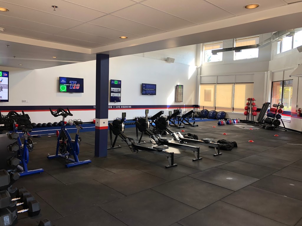 F45 Vaughan Metropolitan | 120 Carlauren Road #6, Woodbridge, ON, Woodbridge, ON L4L 8A8, Canada | Phone: (647) 923-7022