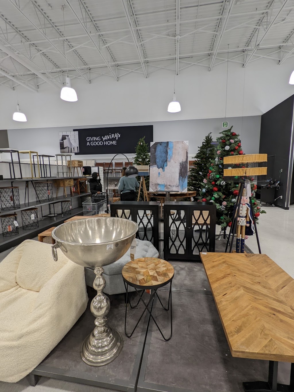 Homesense | 10 Goulding Ave, Aurora, ON L4G 7B8, Canada | Phone: (905) 726-1485