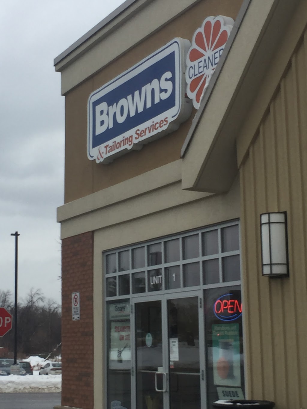 Browns Cleaners & Tailoring/Alterations | Unit 1 - 854 March Rd, Kanata, ON K2K 1X7, Canada | Phone: (613) 800-8443