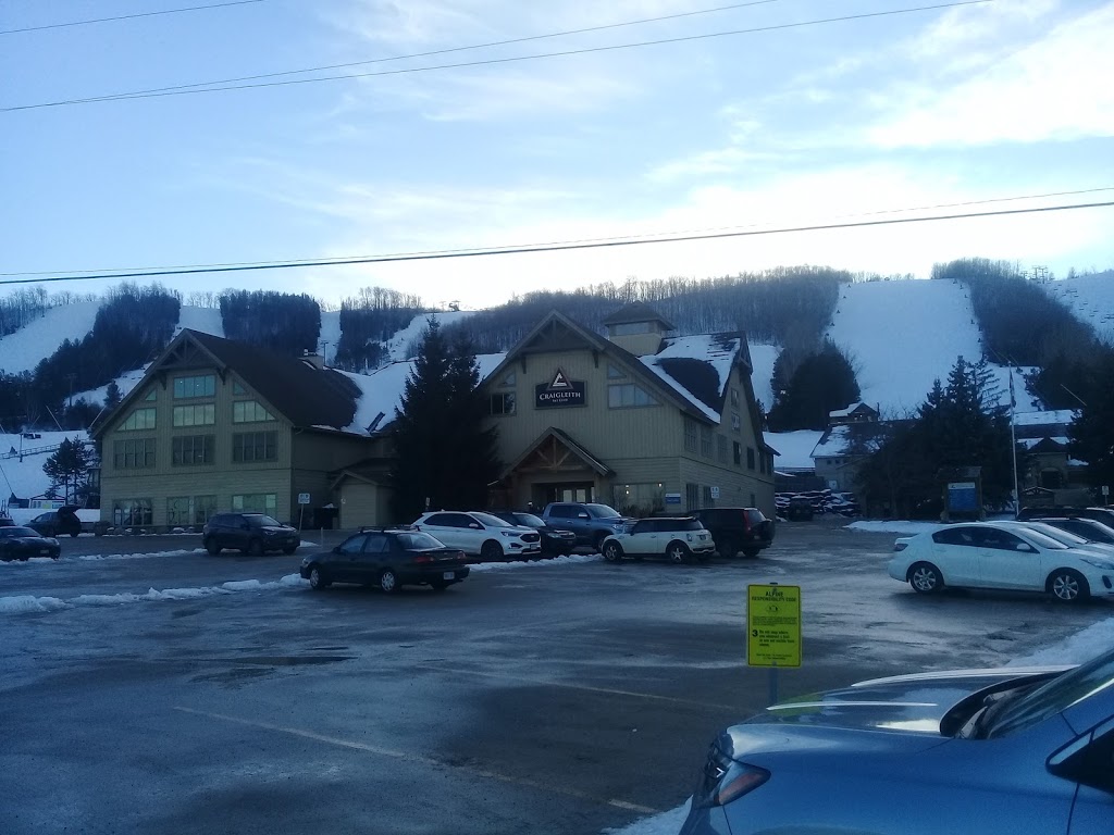 Craigleith Ski Club | 164 Craigleith Rd, The Blue Mountains, ON L9Y 0S4, Canada | Phone: (705) 445-3847