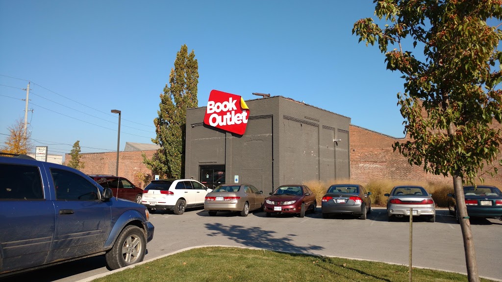 Book Outlet Store | 340 Welland Ave, St. Catharines, ON L2R 7L9, Canada | Phone: (905) 641-4581