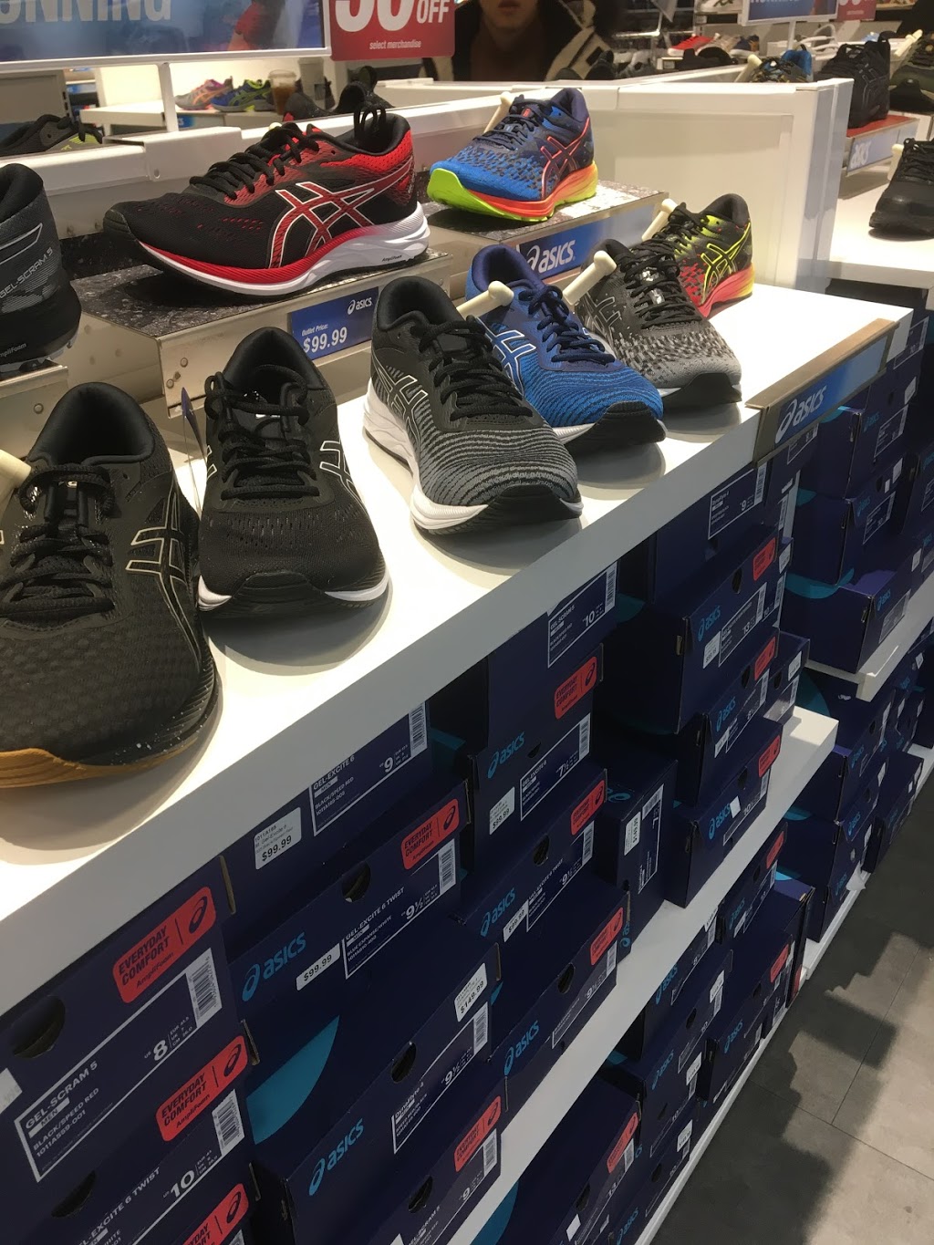 ASICS Outlet | 1 Bass Pro Mills Dr #725, Concord, ON L4K 5W4, Canada | Phone: (905) 738-1001