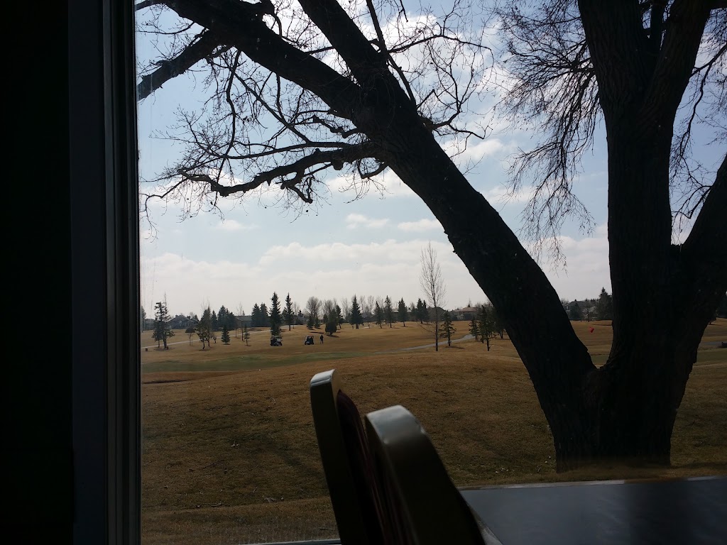 Land-O-Lakes Golf & Country Club | 102 Fairway Dr, Coaldale, AB T1M 1H1, Canada | Phone: (403) 345-2582