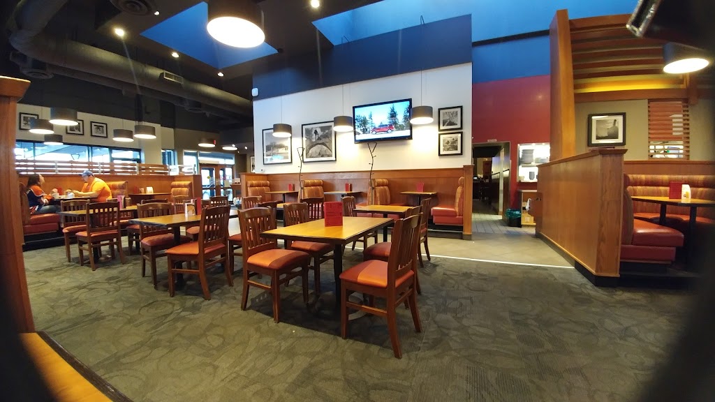 Boston Pizza | 180 Mayfield Common Northwest, Edmonton, AB T5P 4B3, Canada | Phone: (780) 484-0042