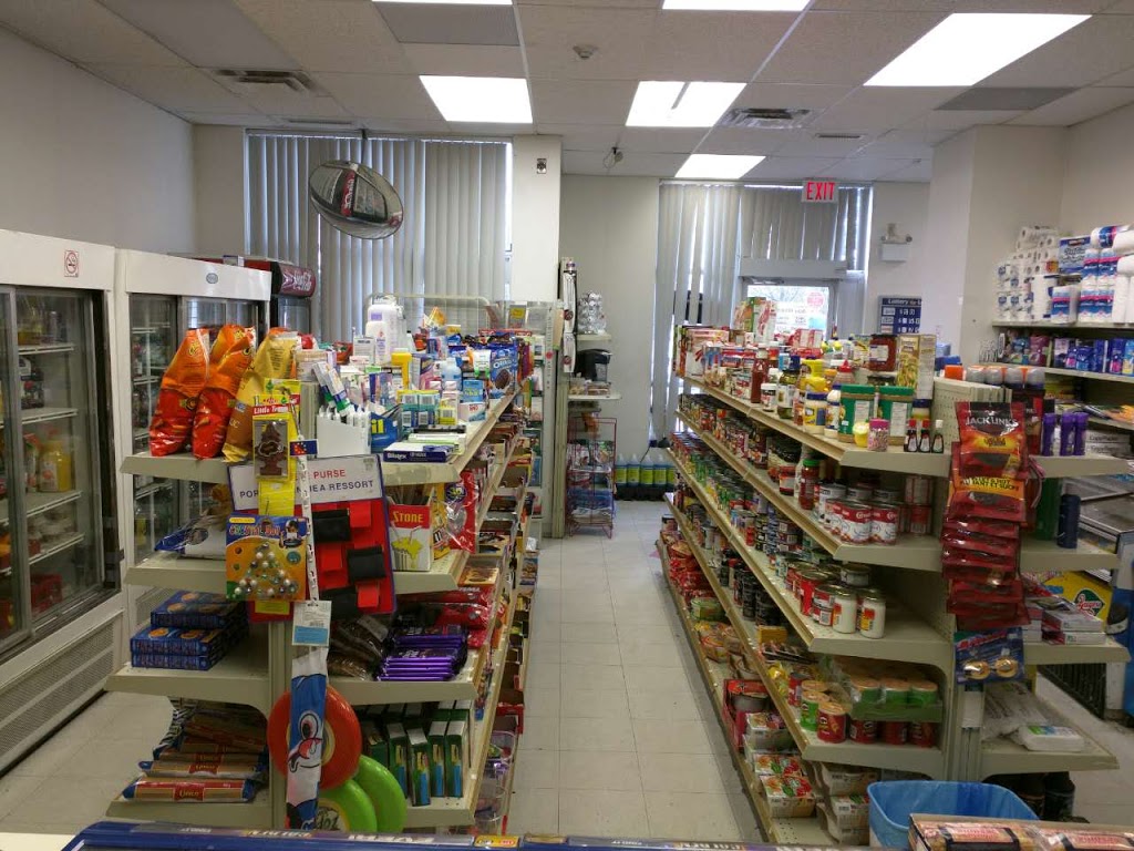 Duncan Mills Tuck Shop | 2040 Don Mills Rd, North York, ON M3A 3R7, Canada | Phone: (416) 449-5496