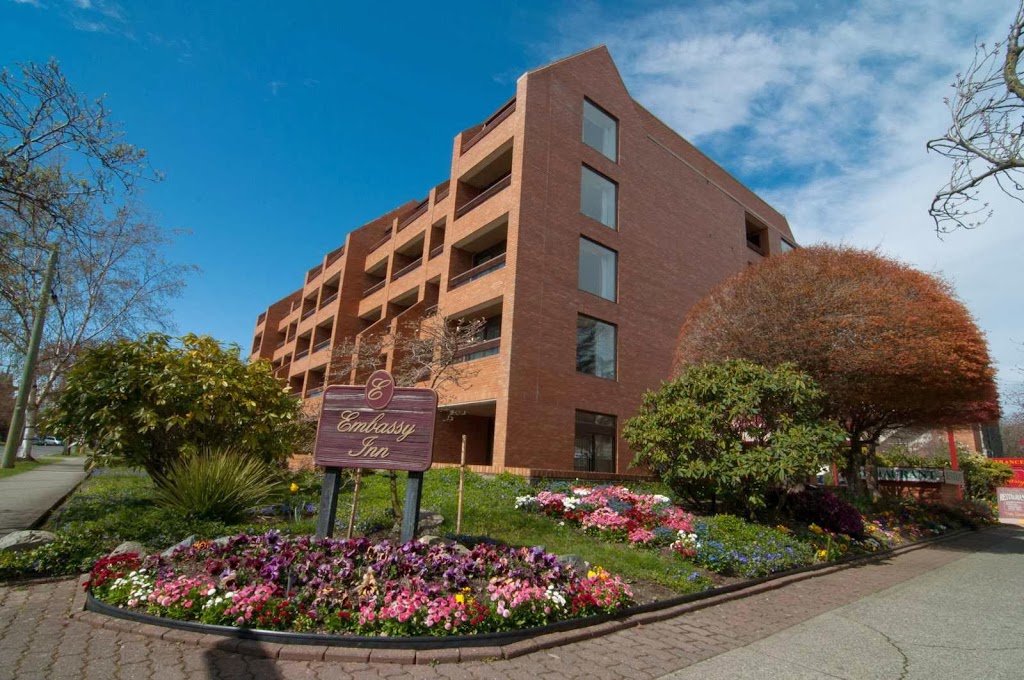 Embassy Inn Hotel | 520 Menzies St, Victoria, BC V8V 2H4, Canada | Phone: (250) 382-8161