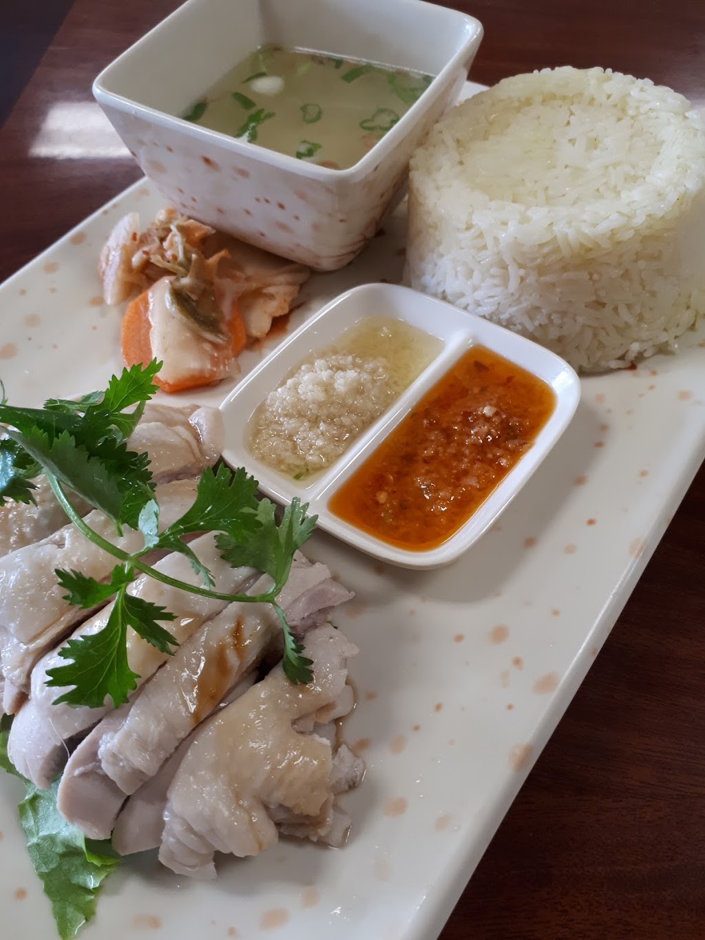 Kim Dinh Vietnamese Restaurant | 9570 McCowan Rd, Markham, ON L3P 8M1, Canada | Phone: (905) 887-6588