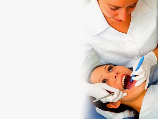 Urgence Dentaire Montreal - Monat Jean M Dr - Chirurgien Dentist | 1081 Rue Saint-Denis, Montréal, QC H2X 3H9, Canada | Phone: (514) 288-8888