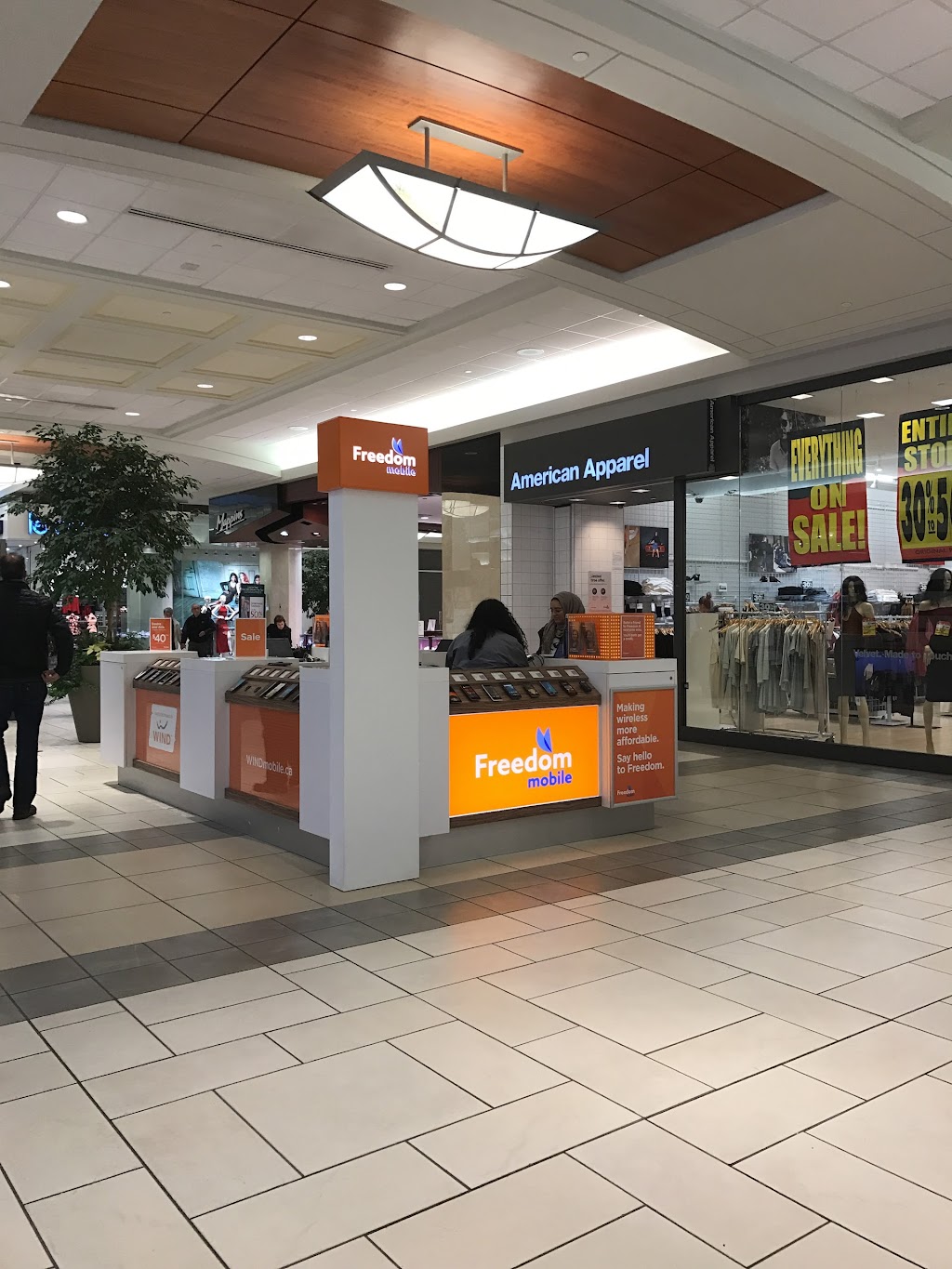 Freedom Mobile | Market Mall, 3625 Shaganappi Trail NW Unit C004, Calgary, AB T3A 0E2, Canada | Phone: (587) 391-7721