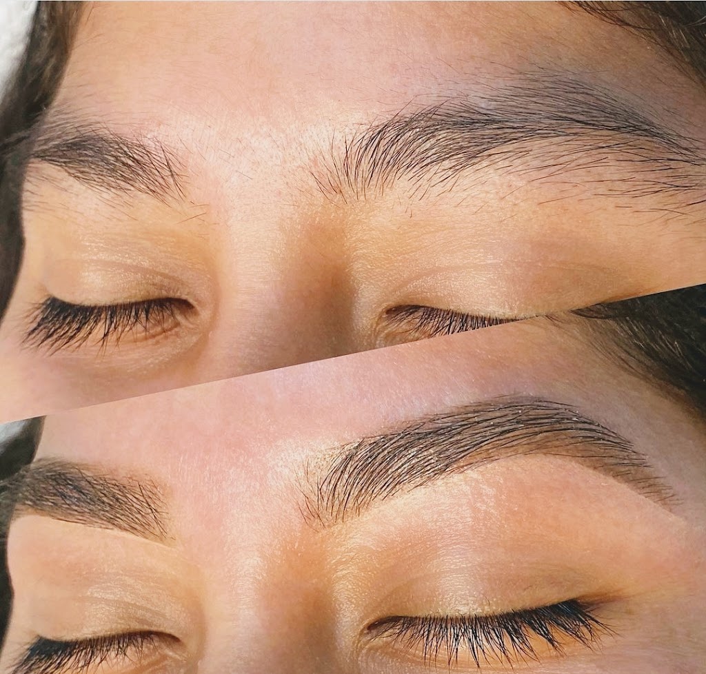 WAXXED Brows & Body Kitchener | 126 Tristan Cres, Breslau, ON N0B 1M0, Canada | Phone: (226) 501-9847