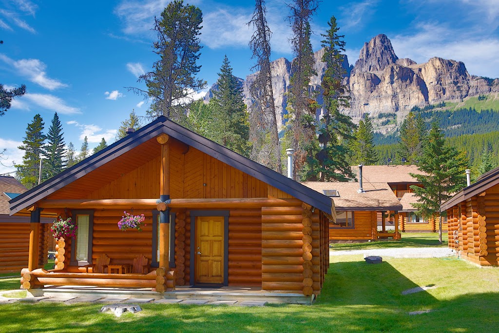 Castle Mountain Chalets | Banff-Windermere Hwy, Improvement District No. 9, AB T1L 1B5, Canada | Phone: (403) 762-3868