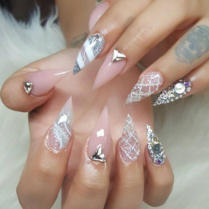 Nails & Spas Galaxy Brampton | 389 Main St N unit 8, Brampton, ON L6X 3P1, Canada | Phone: (905) 452-7928