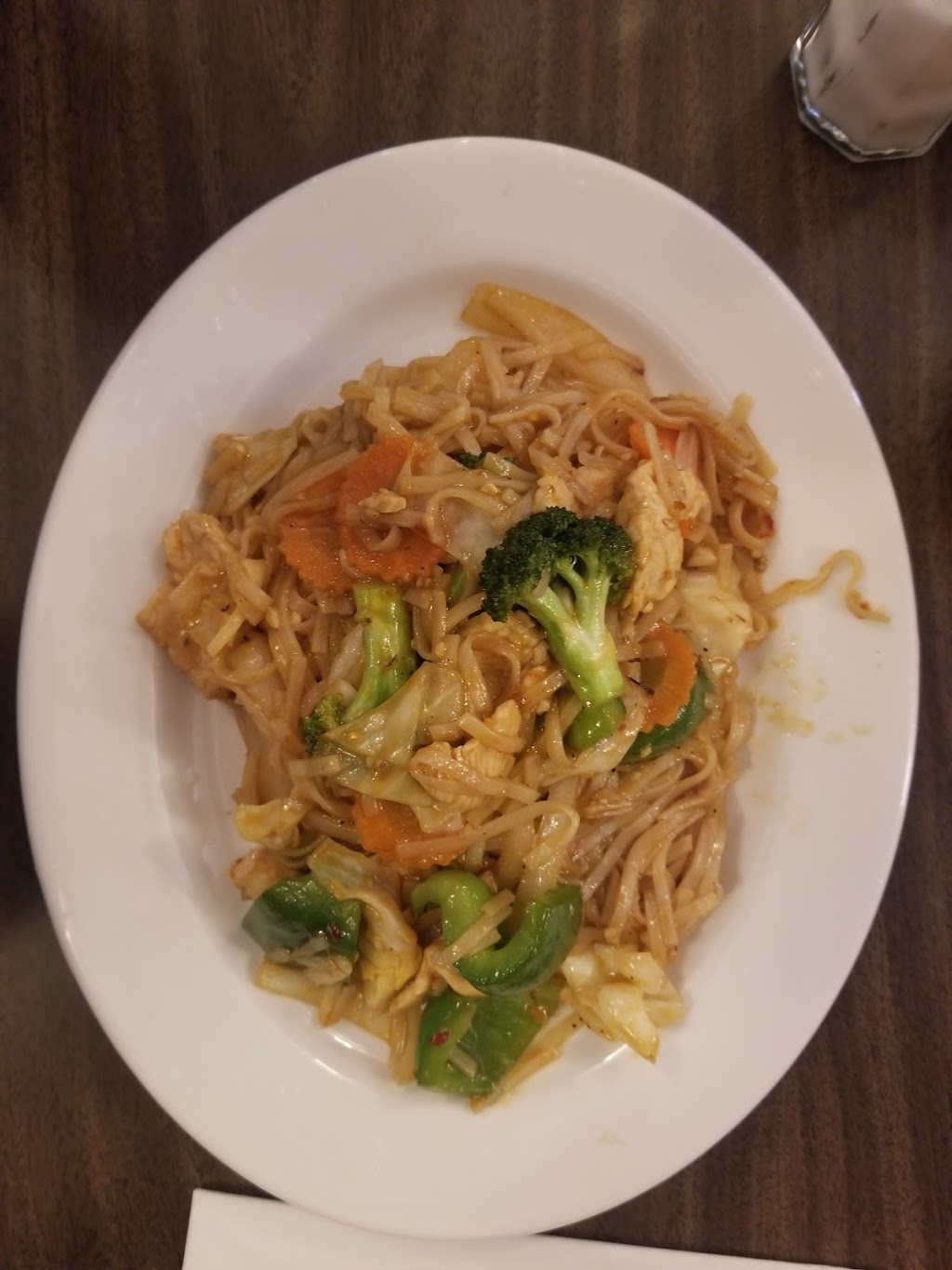 ThaiVille Restaurant | 194 Josephine St, Wingham, ON N0G 2W0, Canada | Phone: (519) 781-7988