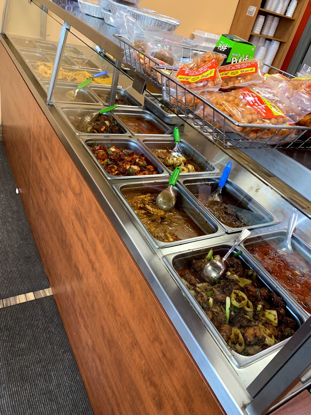 SLS Eazy Carry Take Out Restaurant | 16-2275 Britannia Rd W, Mississauga, ON L5M 2G6, Canada | Phone: (905) 858-8757