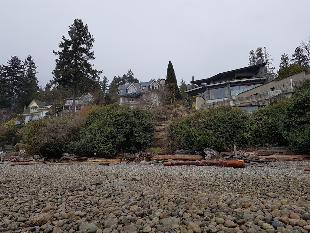 Altamont Beach Park | 2930 Park Ln, West Vancouver, BC V7V 1E9, Canada