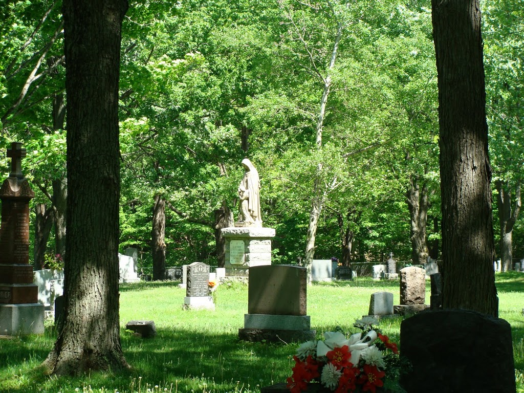 Corporation du Cimetière Mont-Marie | 152 Rue du Mont-Marie, Lévis, QC G6V 8X1, Canada | Phone: (418) 833-1813