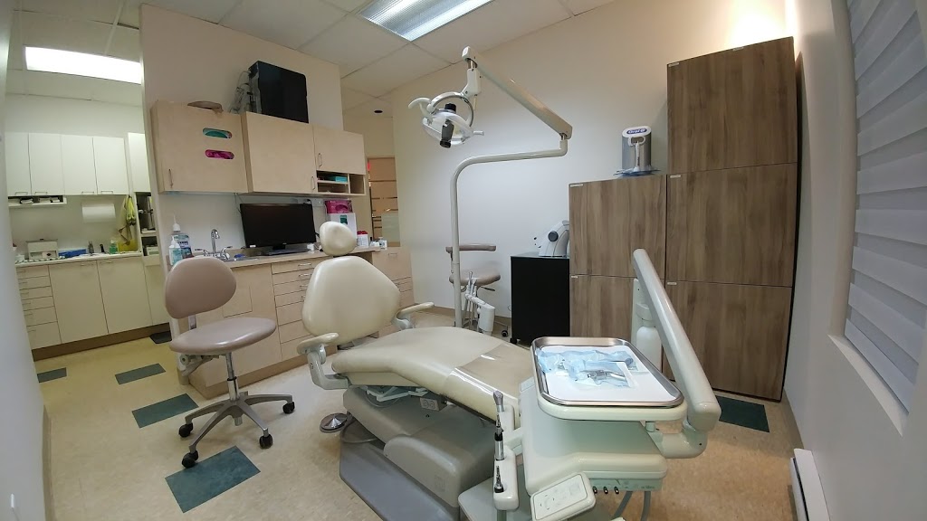 Clinique Dentaire Le 450 | 450 Boulevard Curé-Labelle, Laval, QC H7V 2S9, Canada | Phone: (450) 687-5734