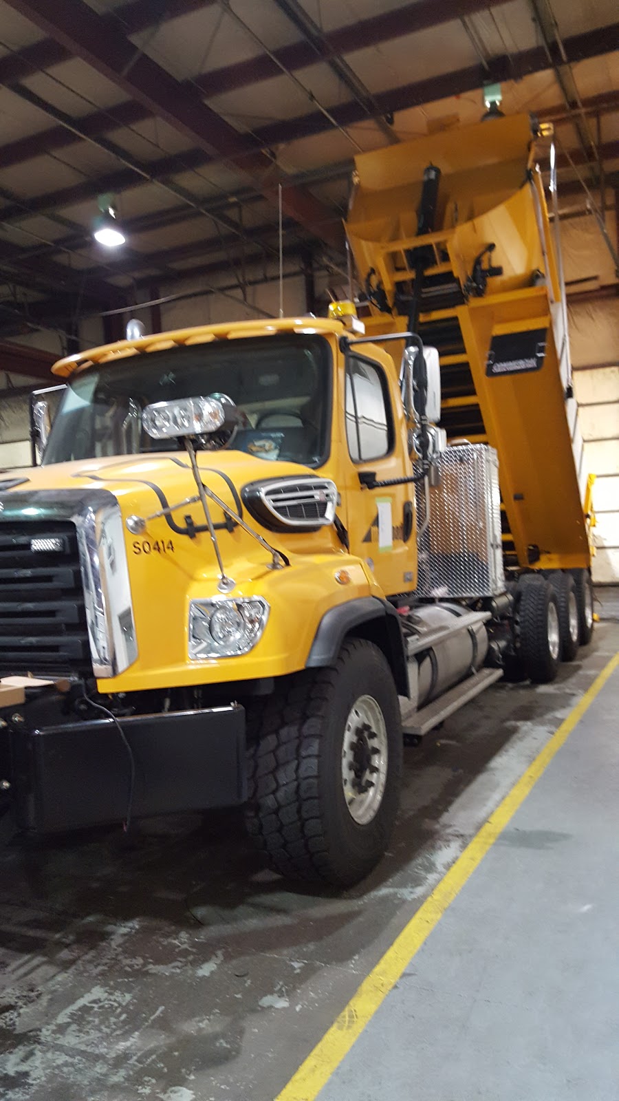 Commercial Truck Equipment Co | 591 Chester Rd, Delta, BC V3M 6G7, Canada | Phone: (604) 526-6126