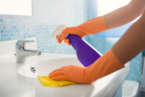 Breezy Cleaning Services | 3770 Ross Rd, Nanaimo, BC V9T 2S5, Canada | Phone: (250) 327-2927