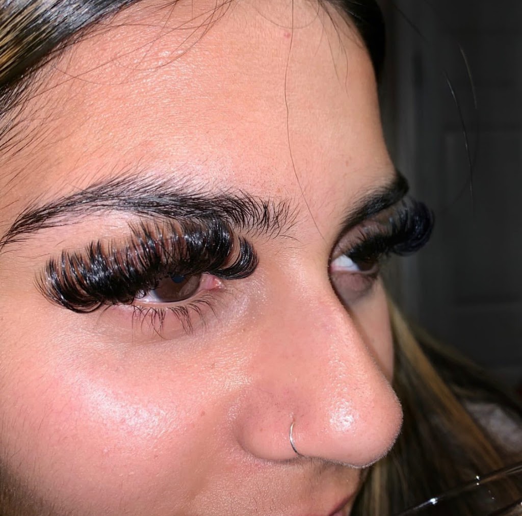 BASH Studios EYELASH EXTENSIONS | 20 Alderwood Ct, St Thomas, ON N5P 0B2, Canada | Phone: (647) 674-5001