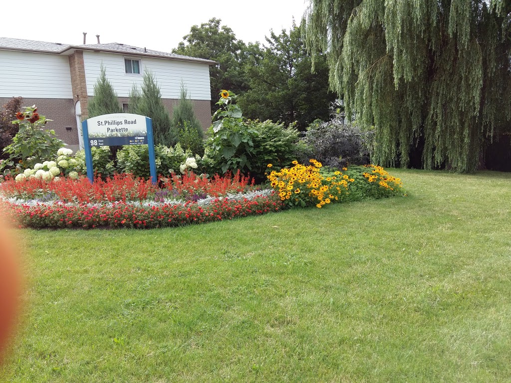 St. Phillips Road Parkette | 98 Dixon Rd, Etobicoke, ON M9P 2L6, Canada | Phone: (416) 338-4386