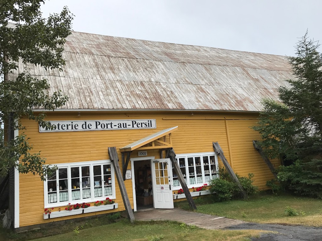 Pottery De Port-Au-Persil | 1001 Rue St Laurent, Saint-Siméon, QC G0T 1X0, Canada | Phone: (418) 638-2349
