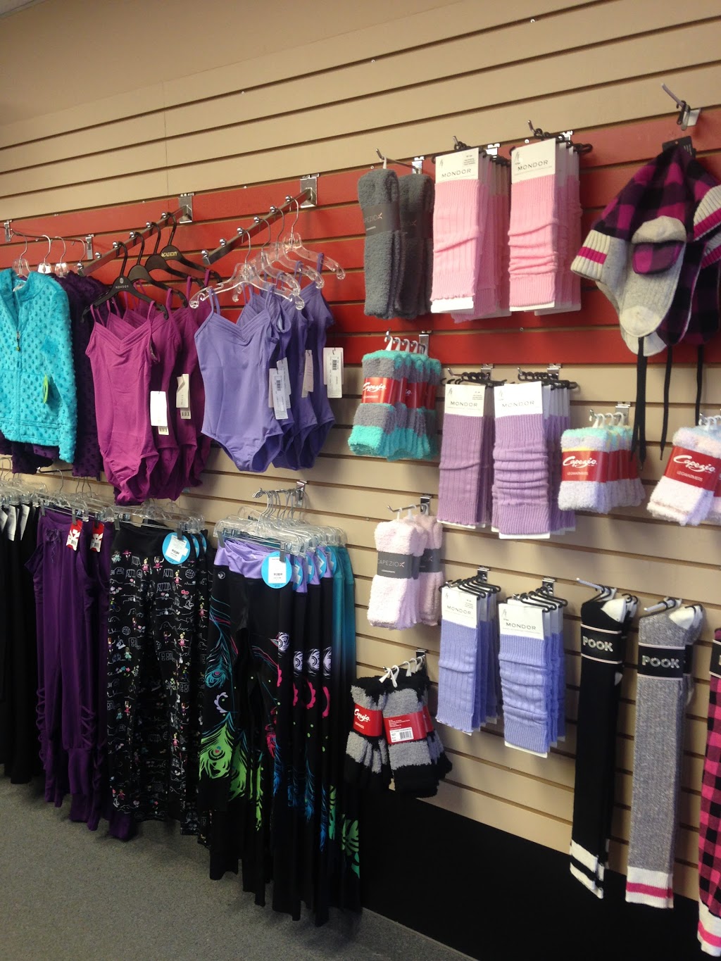 InStep Activewear | 635 Fourth Line, Units 12-13, Oakville, ON L6L 5W4, Canada | Phone: (905) 844-4415