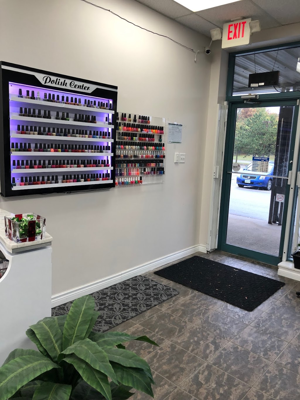 Beauty & Beyond Nail Spa | 5-1450 Headon Rd, Burlington, ON L7M 3Z5, Canada | Phone: (905) 635-9288