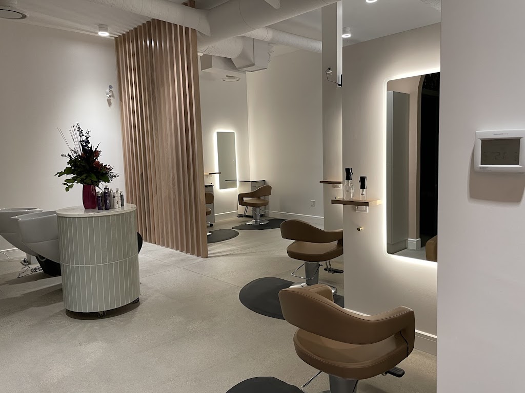 Salon Olivine | 522 23 St S, Lethbridge, AB T1J 3M9, Canada | Phone: (403) 317-7293