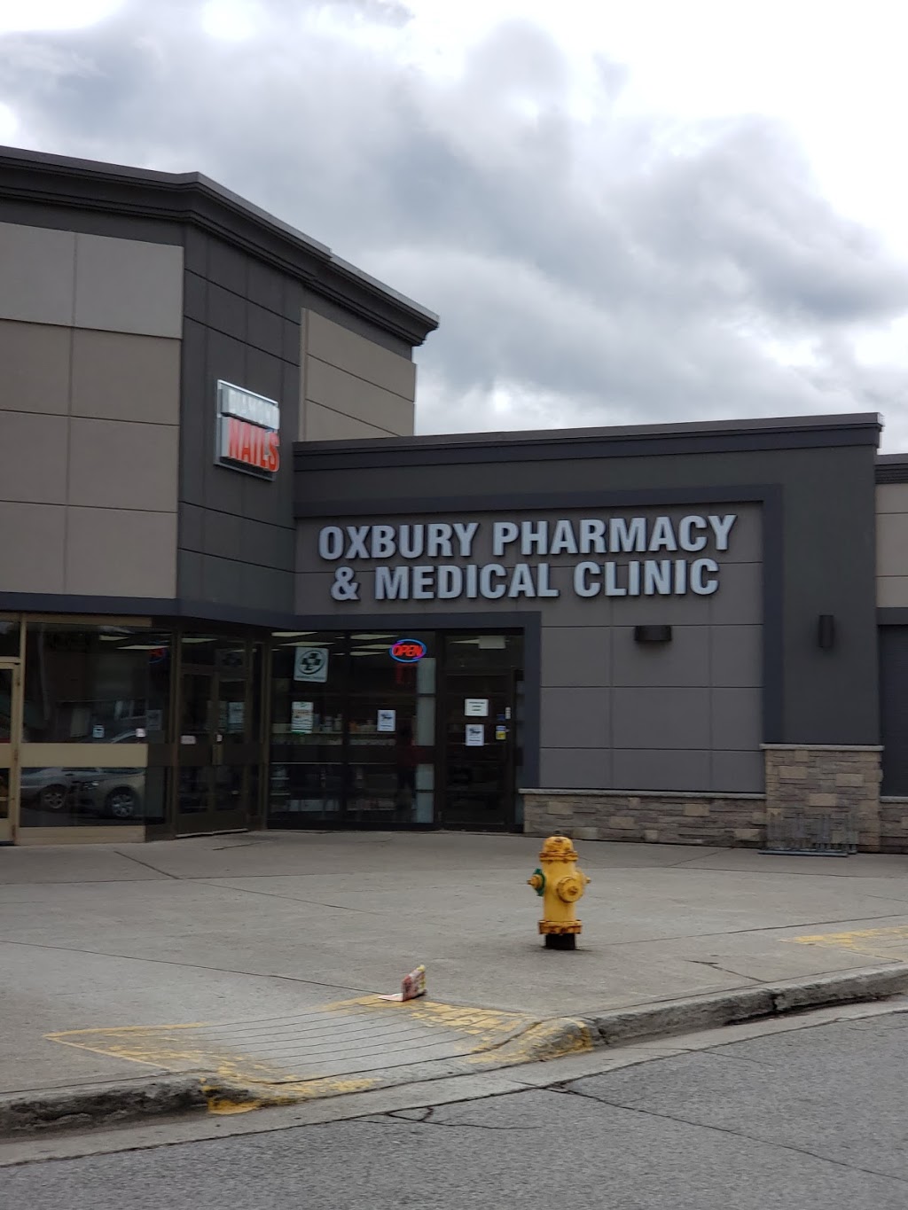 Oxbury Pharmacy | 1299 Oxford St E #59e, London, ON N5Y 4W5, Canada | Phone: (519) 204-9060