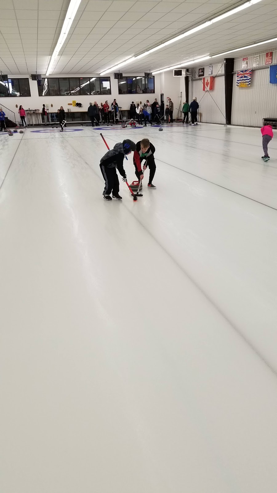 Richmond Curling Club | 6117 Perth St, Richmond, ON K0A 2Z0, Canada | Phone: (613) 838-5244