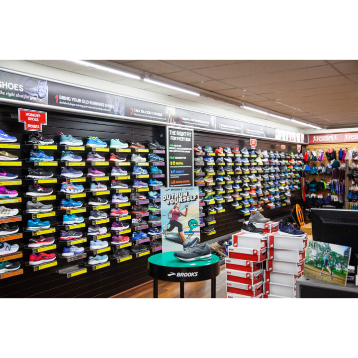 Running Room | 2095 Pembina Hwy, Winnipeg, MB R3T 5L1, Canada | Phone: (204) 489-8888