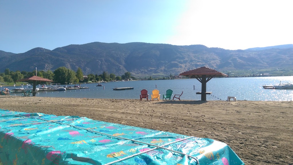 Safari Beach Resort | 5815 Oleander Dr, Osoyoos, BC V0H 1V1, Canada | Phone: (250) 495-7217