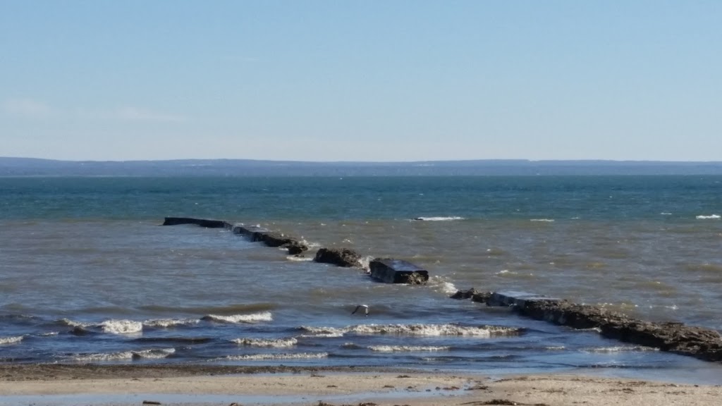 Waverly Beach Park | 271 Helena St, Fort Erie, ON L2A 5Z7, Canada