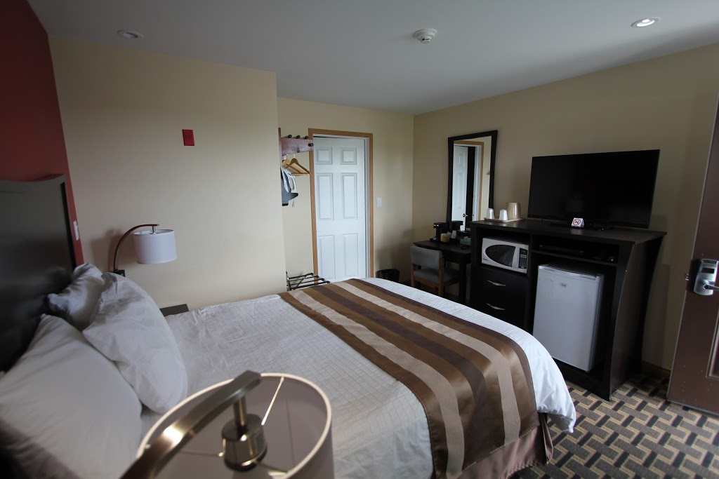 Mastersons Motel | 691 Lennox and Addington County Rd 41, Napanee, ON K7R 3L2, Canada | Phone: (613) 354-9392