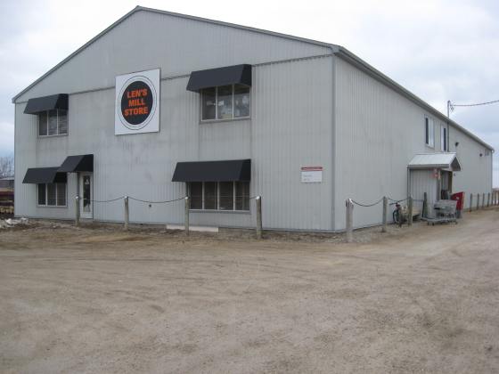 Lens Mill Store | 3555 Broadway St, Hawkesville, ON N0B 1X0, Canada | Phone: (519) 699-6140
