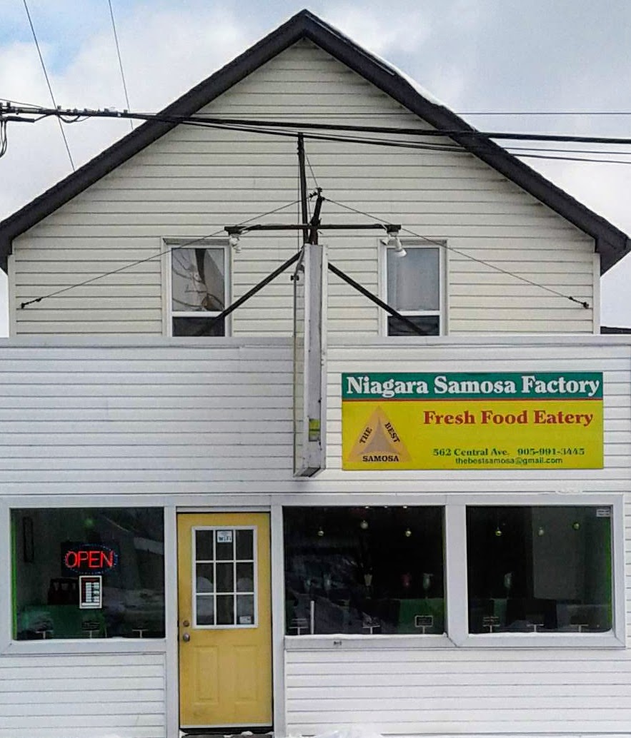 Niagara Samosa Factory | 562 Central Ave, Fort Erie, ON L2A 3V3, Canada | Phone: (905) 871-7550