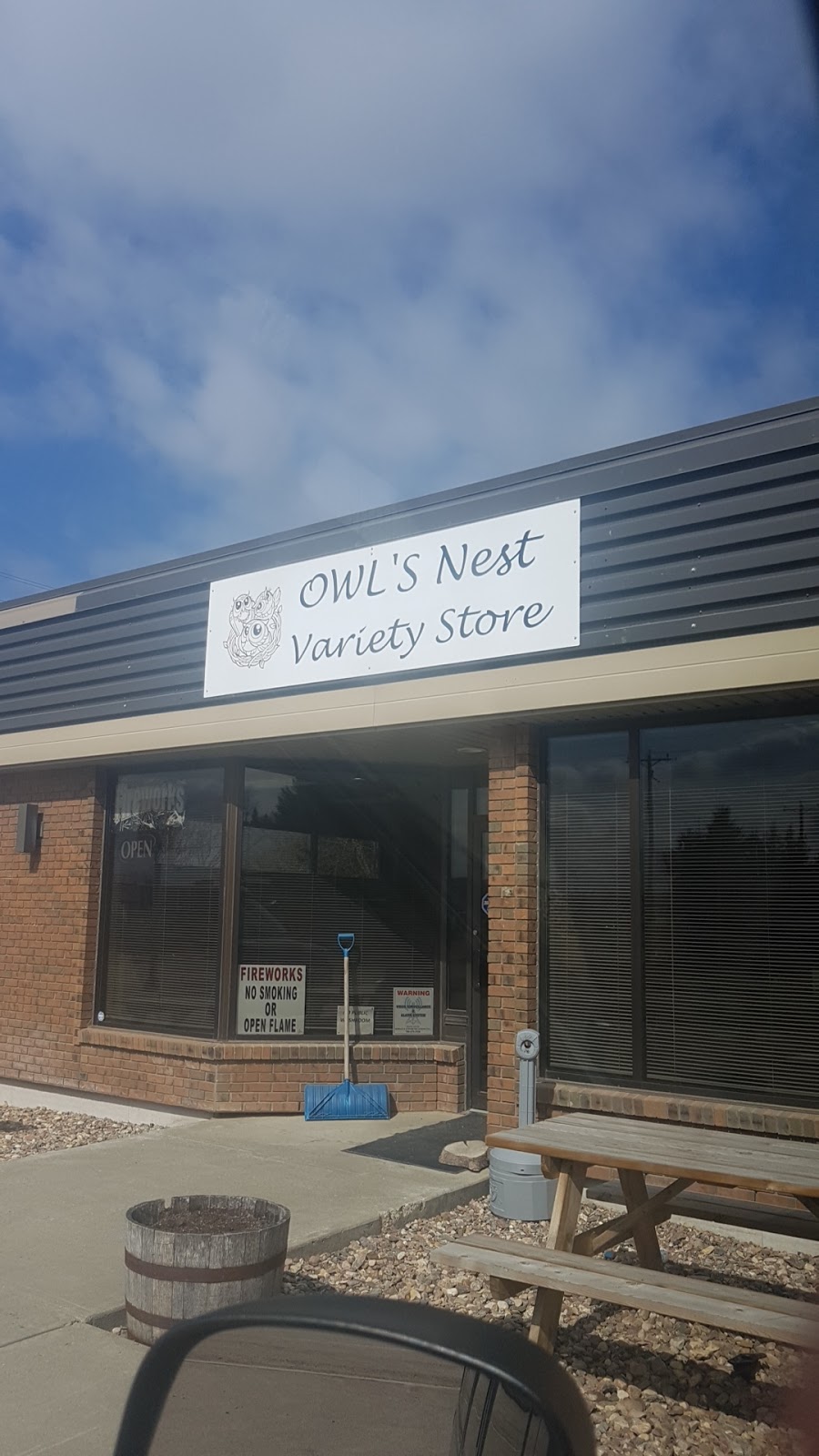 Owls Nest Variety Store | 5800 Elm Dr, Boyle, AB T0A 0M0, Canada | Phone: (780) 689-2189