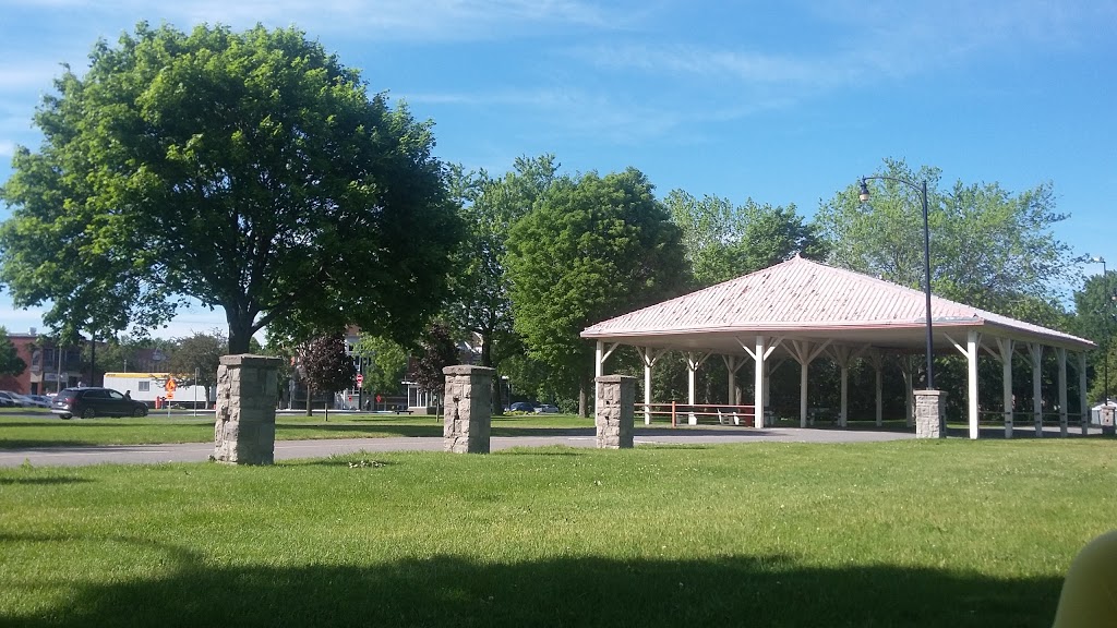 Parc du Quai-de-La Tortue | Boulevard LaSalle, Verdun, QC H4H 2S9, Canada | Phone: (517) 765-7150