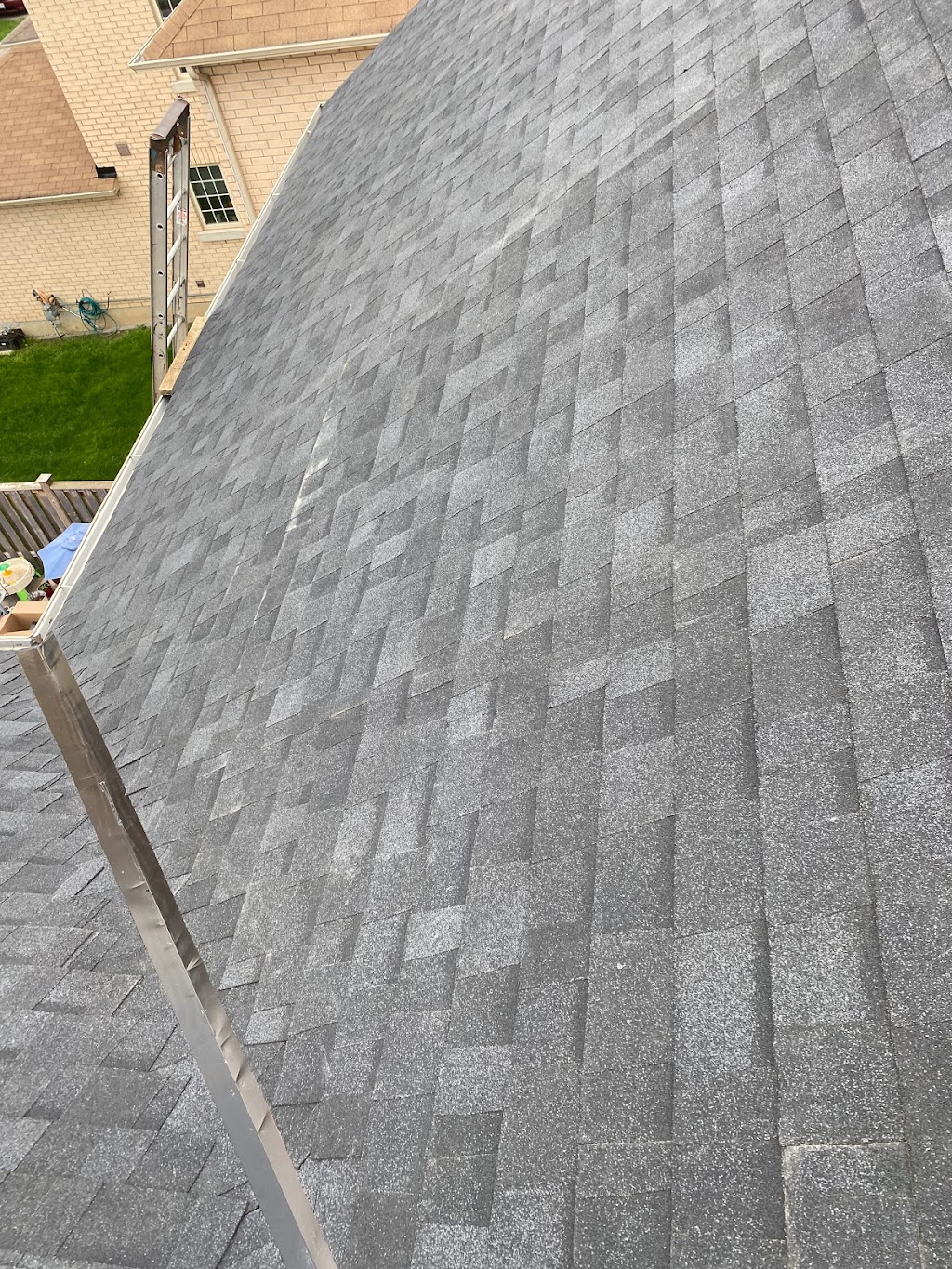 MagicBox Roofing | 18 Galbraith Crescent, Markham, ON L3S 1J6, Canada | Phone: (647) 784-9998