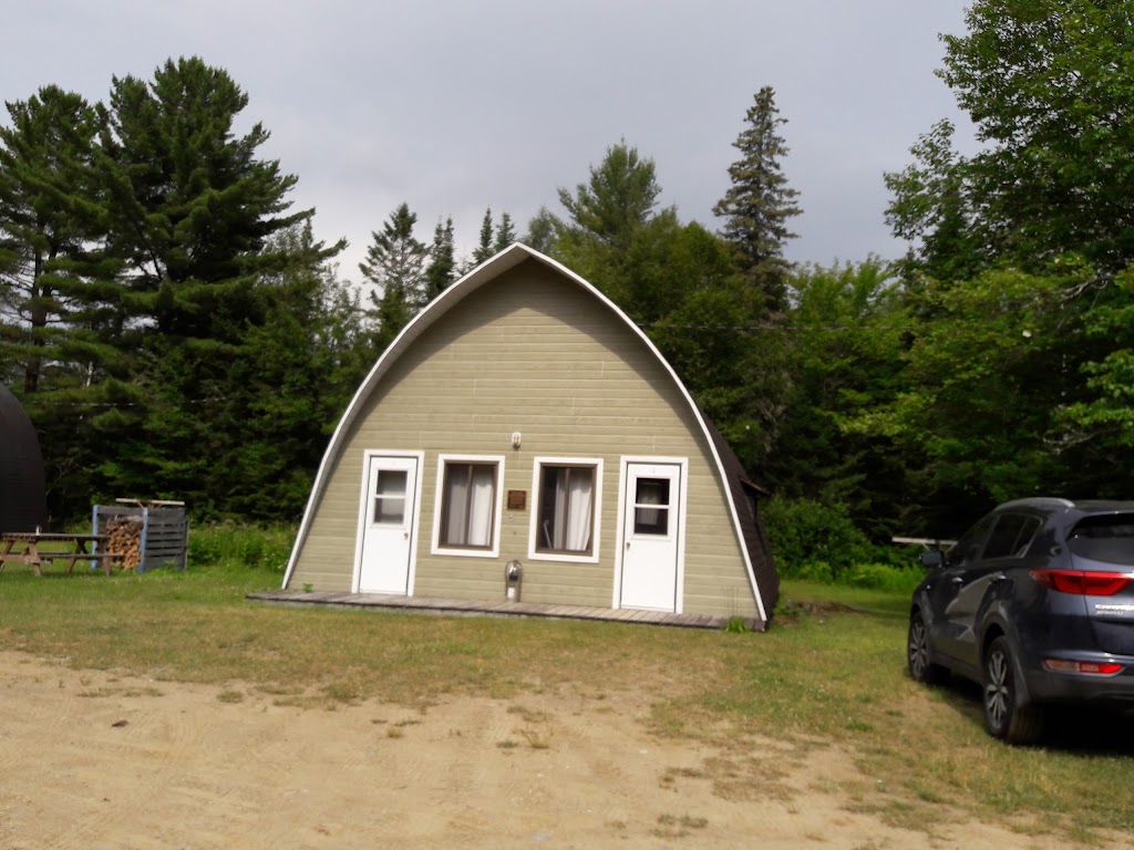 Camp Bnai Brith of Montreal (CBB) | 5445 Route 329N, Sainte-Agathe-des-Monts, QC J8C 0M7, Canada | Phone: (819) 326-4838